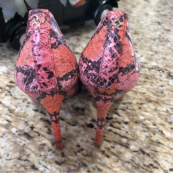 Coach Snakeprint Embossed Harper Pointed-toe Two Toned Pumps/Heels 7.5 - Picture 10 of 13